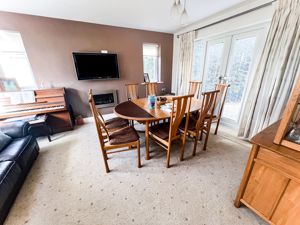 Dining room- click for photo gallery